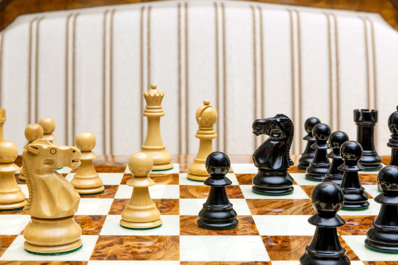 Shown with: 51 cm Venezia chess board Viking lacquered boxwood and ebony chess pieces viewed at board level on the 51 cm Venezia chess board