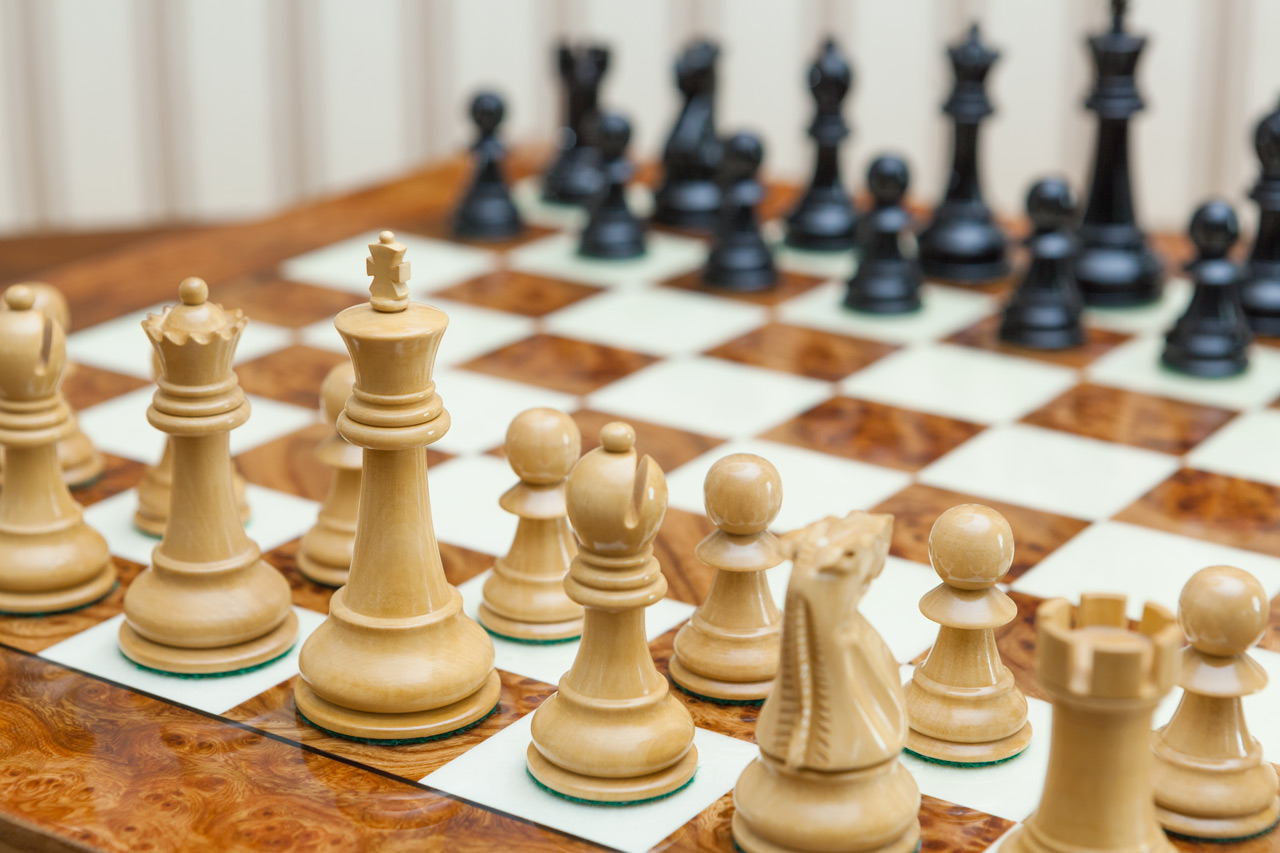 Shown with: 51 cm Venezia chess board Viking lacquered boxwood and ebony chess pieces viewed from the boxwood side on the 51 cm Venezia chess board